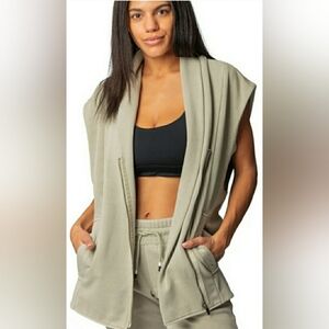 Fundamental Coast Kelly Vest